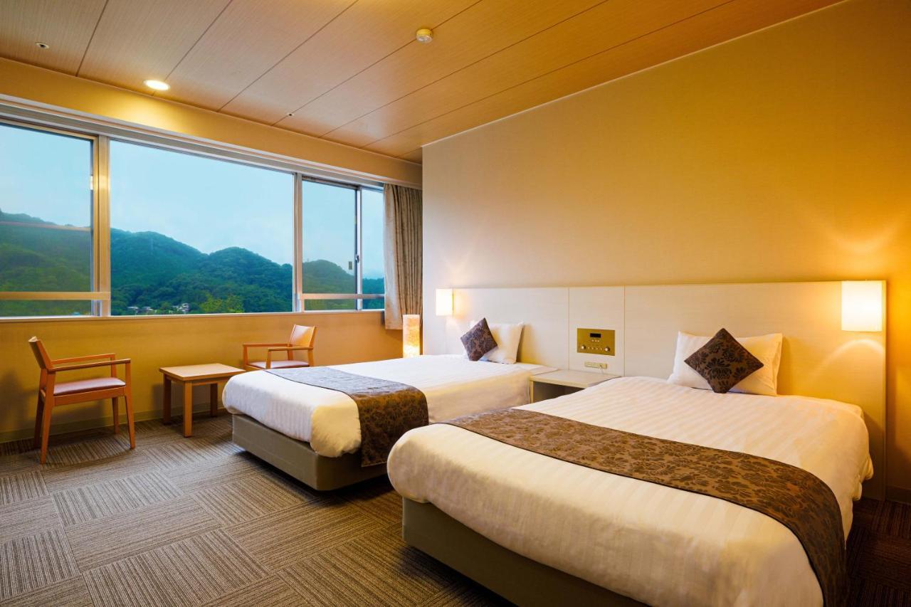 Kamenoi Hotel Nagatoro Yorii Buitenkant foto